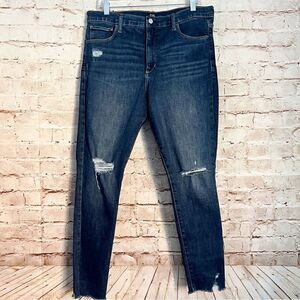 Gap denim favorite jegging jeans distressed